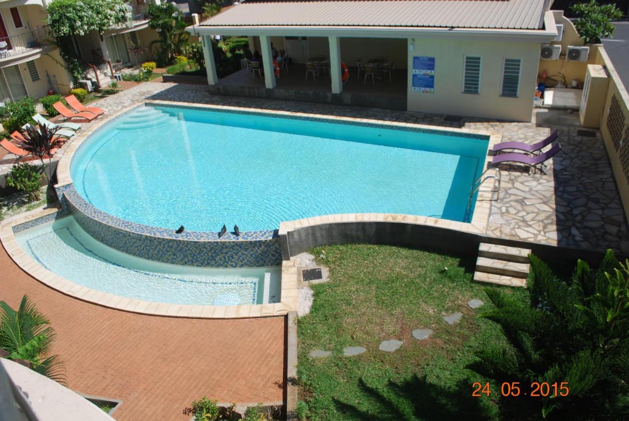 Residence Les Peupliers - Evelyne Flic-en-Flacq Exterior foto